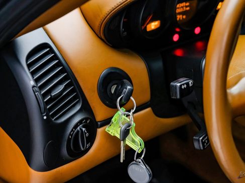 Used 2004 Porsche 911 GT3 image 69