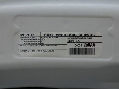 Used 2024 RAM 1500 Laramie image 34