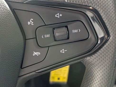 Certified 2024 Chevrolet Trax LS w/ LS Convenience Package FWD image 16