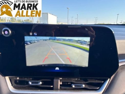 Used 2025 Chevrolet Equinox LT FWD image 10