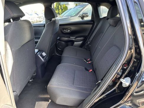 Used 2024 Honda HR-V Sport image 12