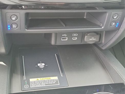 Used 2024 Honda Passport Black Edition image 28