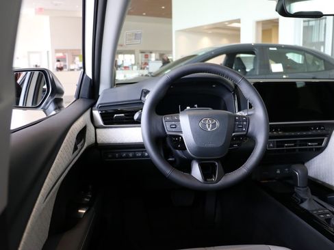 New 2026 Toyota Camry XLE AWD/4WD image 24