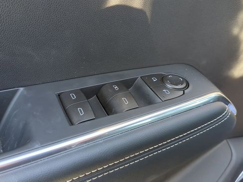 Used 2026 GMC Acadia Elevation w/ Black Edition image 23