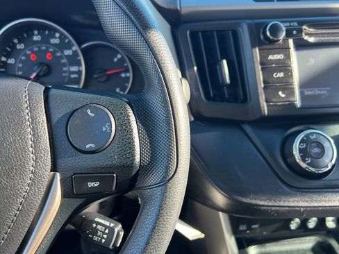 Used 2016 Toyota RAV4 LE image 30