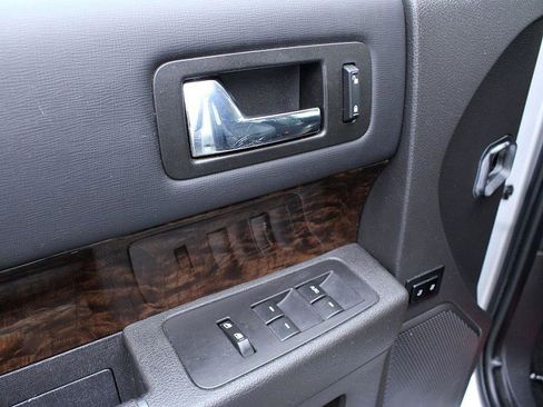 Used 2014 Ford Flex Limited image 11