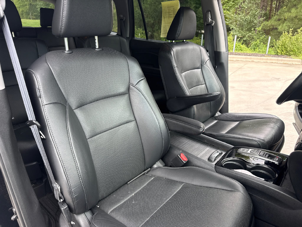 Used 2017 Honda Pilot Elite image 35