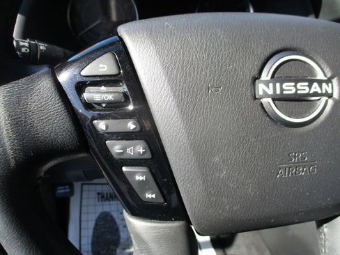 Used 2022 Nissan Armada SL image 17