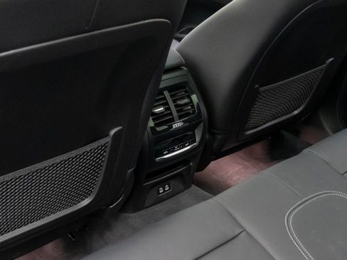 Used 2023 BMW X3 M40i w/ Premium Package image 18