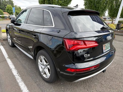 Used 2019 Audi Q5 2.0T Premium w/ Convenience Package AWD/4WD image 6