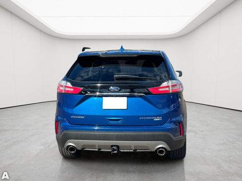 Used 2020 Ford Edge Titanium w/ Class II Trailer Tow Package AWD/4WD image 9