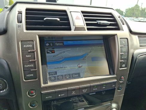 Used 2018 Lexus GX 460 w/ Navigation Package AWD/4WD image 6