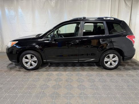 Used 2014 Subaru Forester 2.5i Premium w/ All-Weather Package image 5