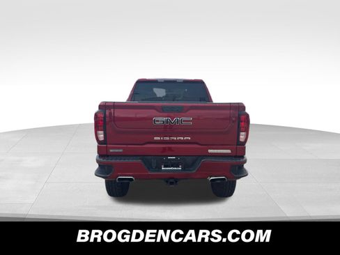 Used 2022 GMC Sierra 1500 Elevation w/ LPO, Elevation Black Package AWD/4WD image 10