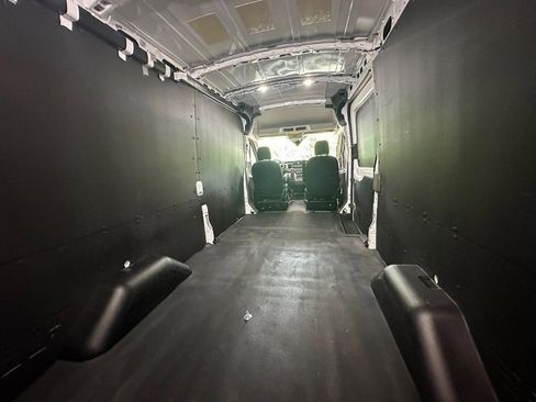 Used 2024 Ford Transit 250 148 Medium Roof w/ Load Area Protection Package RWD image 16