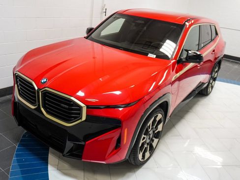 Used 2024 BMW XM AWD/4WD image 41