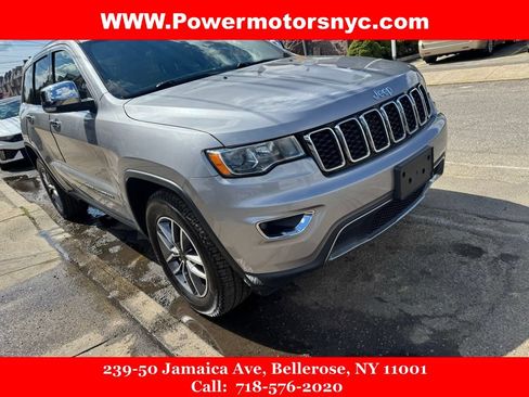 Used 2020 Jeep Grand Cherokee Limited AWD/4WD image 3