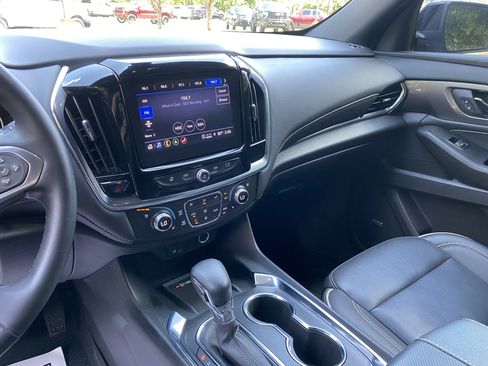 Used 2023 Chevrolet Traverse Premier w/ Redline Edition FWD image 22