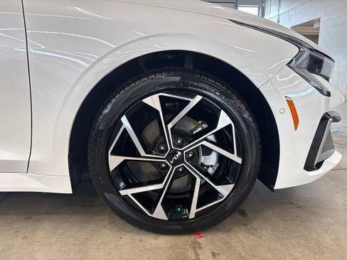 Certified 2026 Kia K5 EX FWD image 35