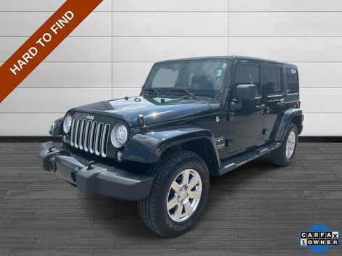Certified 2017 Jeep Wrangler Unlimited Sahara w/ Max Tow Package AWD/4WD image 7