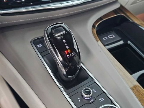 Used 2023 Cadillac Escalade Sport Platinum AWD/4WD image 34