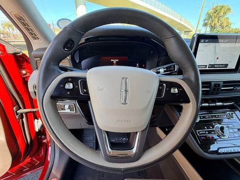 Used 2021 Lincoln Corsair Reserve w/ Equipment Group 201A image 29