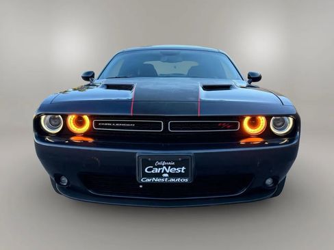 Used 2018 Dodge Challenger R/T Plus RWD image 5
