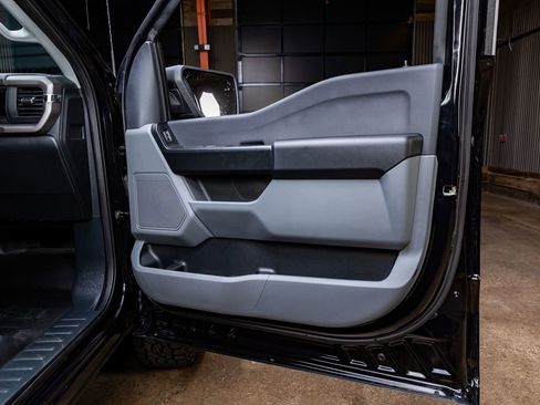 Used 2025 Ford F150 XL image 30
