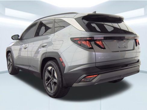 Used 2026 Hyundai Tucson SEL FWD image 4
