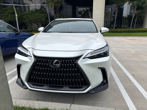 Used 2024 Lexus NX 250 FWD w/ Cold Area Package image 3