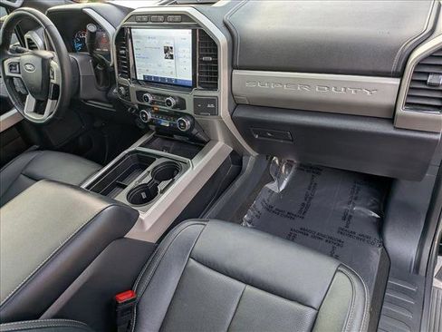 Certified 2022 Ford F250 Lariat w/ Tremor Off-Road Package image 22