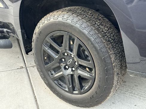 Used 2023 Chevrolet Silverado 1500 RST image 8