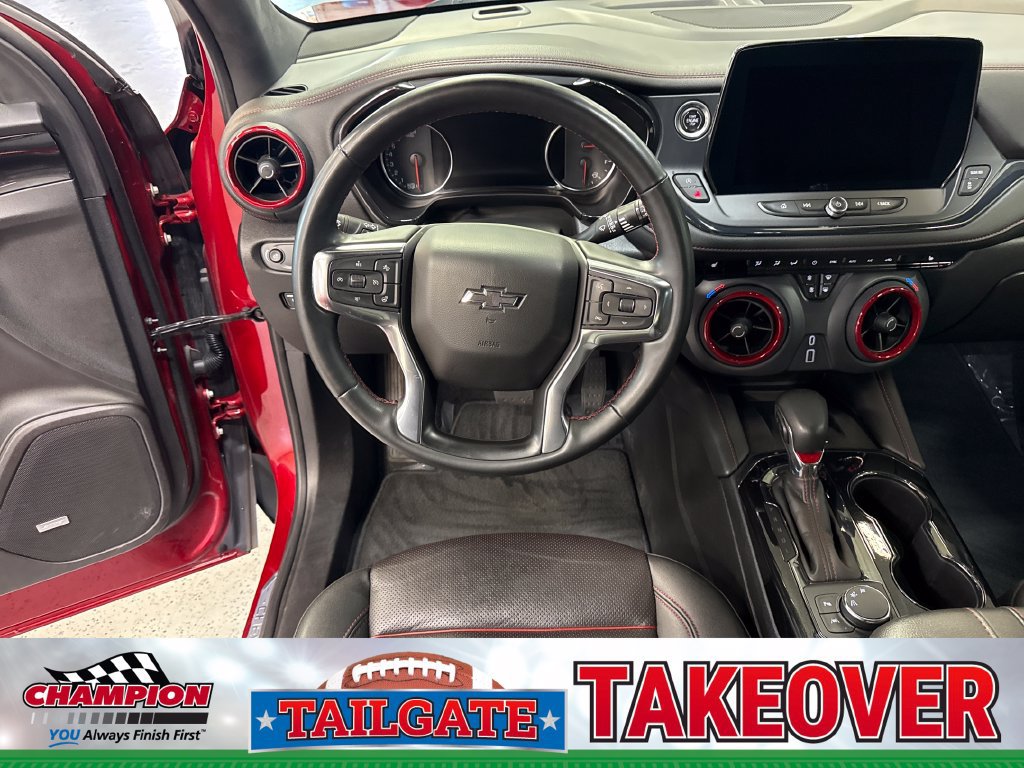 Used 2023 Chevrolet Blazer RS FWD image 17