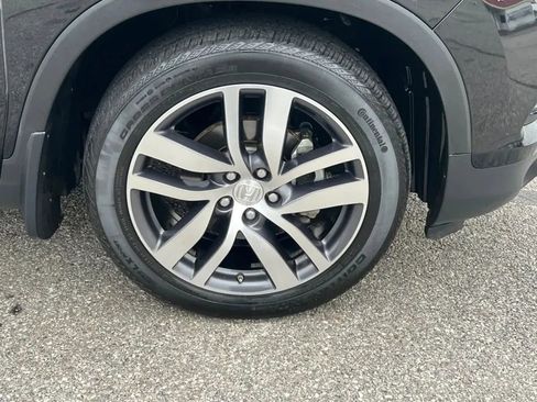 Used 2017 Honda Pilot Elite image 35