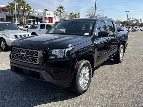 Used 2022 Nissan Frontier SV image 8