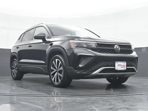 Used 2022 Volkswagen Taos SE AWD/4WD image 33