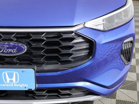 Used 2023 Ford Escape ST-Line w/ Tech Pack #1 AWD/4WD image 14