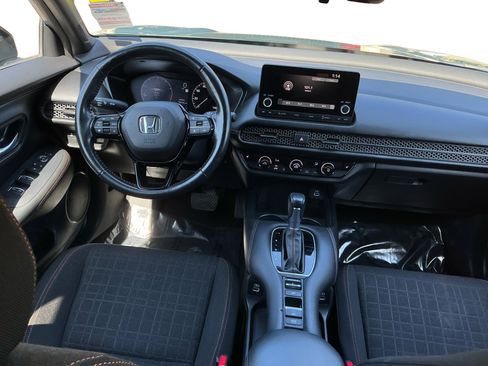 Used 2023 Honda HR-V Sport image 14
