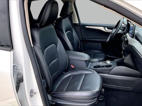 Used 2020 Ford Escape SEL FWD image 9