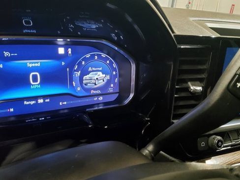 Used 2022 Chevrolet Silverado 1500 RST image 34