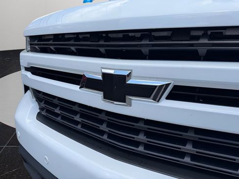 Used 2019 Chevrolet Silverado 1500 RST w/ True North Edition AWD/4WD image 9