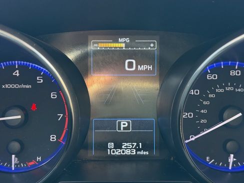 Used 2017 Subaru Outback 2.5i Premium AWD/4WD image 11