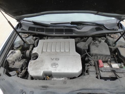 Used 2010 Toyota Avalon XL image 16