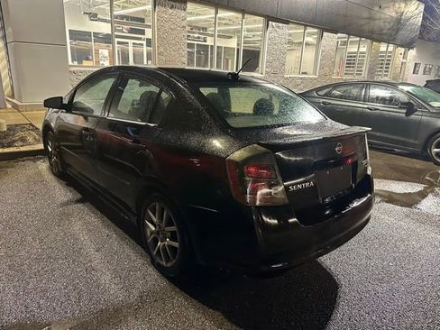 Used 2008 Nissan Sentra SE-R Spec V w/ Rockford Fosgate Audio Pkg image 4