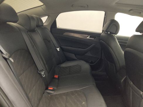 Used 2017 Hyundai Sonata Sport w/ Value Edition Package 02 image 19