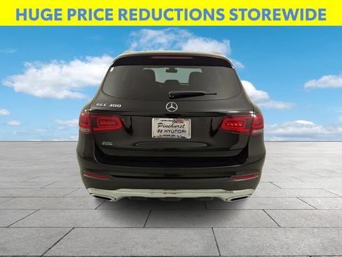 Used 2021 Mercedes-Benz GLC 300 image 7