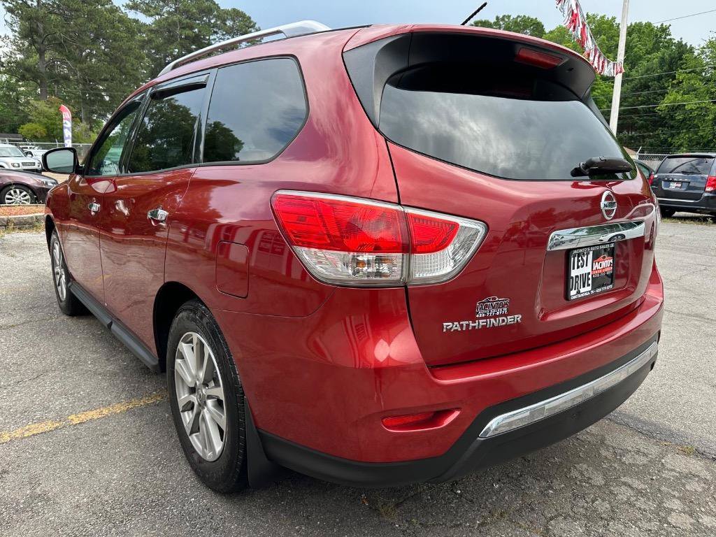 Used 2015 Nissan Pathfinder S FWD image 7