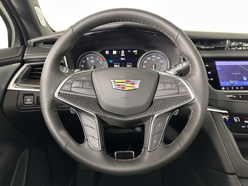 New 2025 Cadillac XT5 Sportv w/ Technology Package image 52