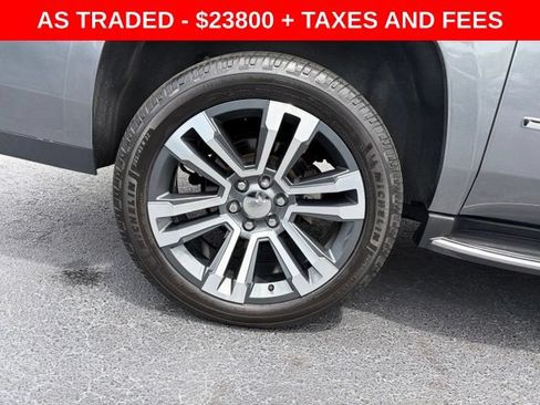 Used 2020 GMC Yukon XL SLT w/ Premium Edition RWD image 7