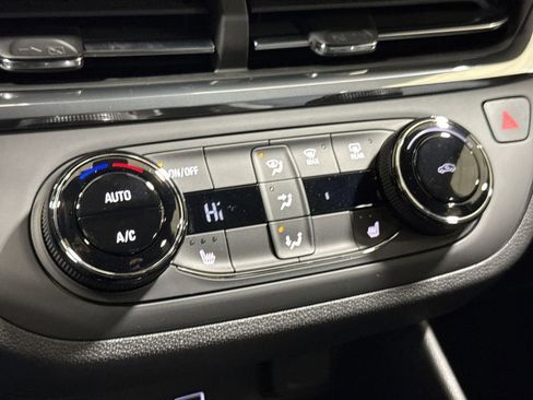 New 2026 Buick Envista Sport Touring w/ Convenience I Package FWD image 16